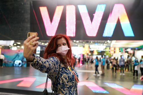  Photo News