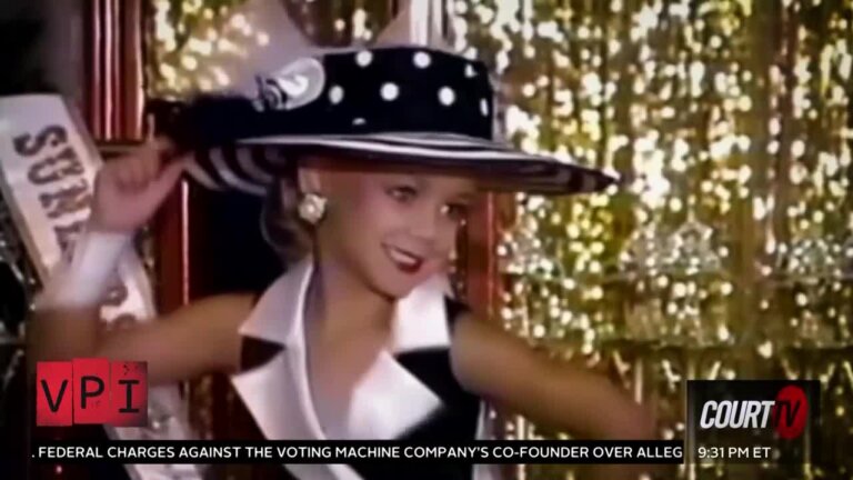 young girl smiling in a pageant